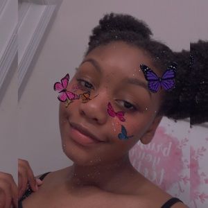 Meet your Posher, Crystal